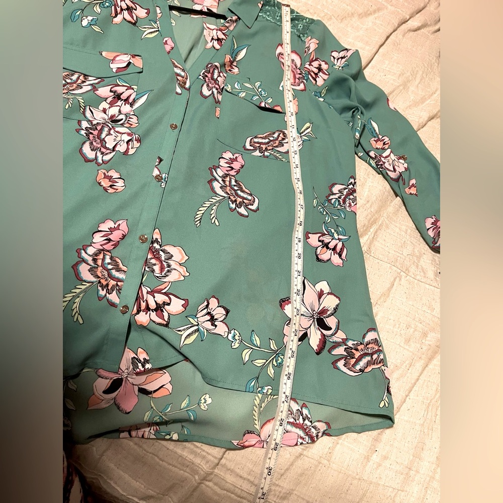 Candie’s Teal Blouse With Elegant Floral Design - Picture 10 of 11